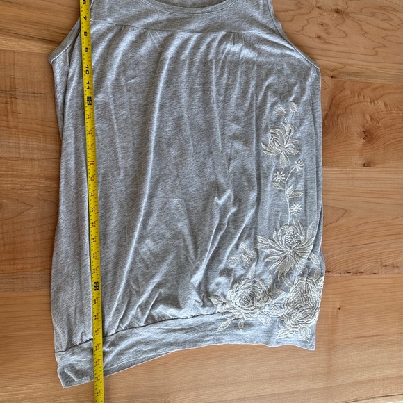 Johnny Was Embroidered Tank Top - Picture 7 of 7